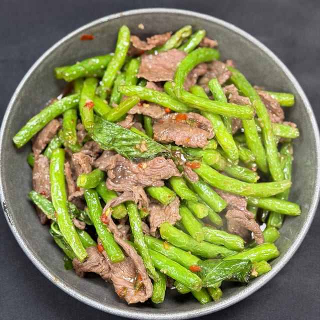Pad Tua (Spicy Green Bean).