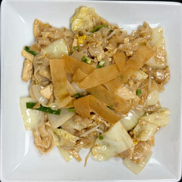 Kua Kai (Northern Noodle).
